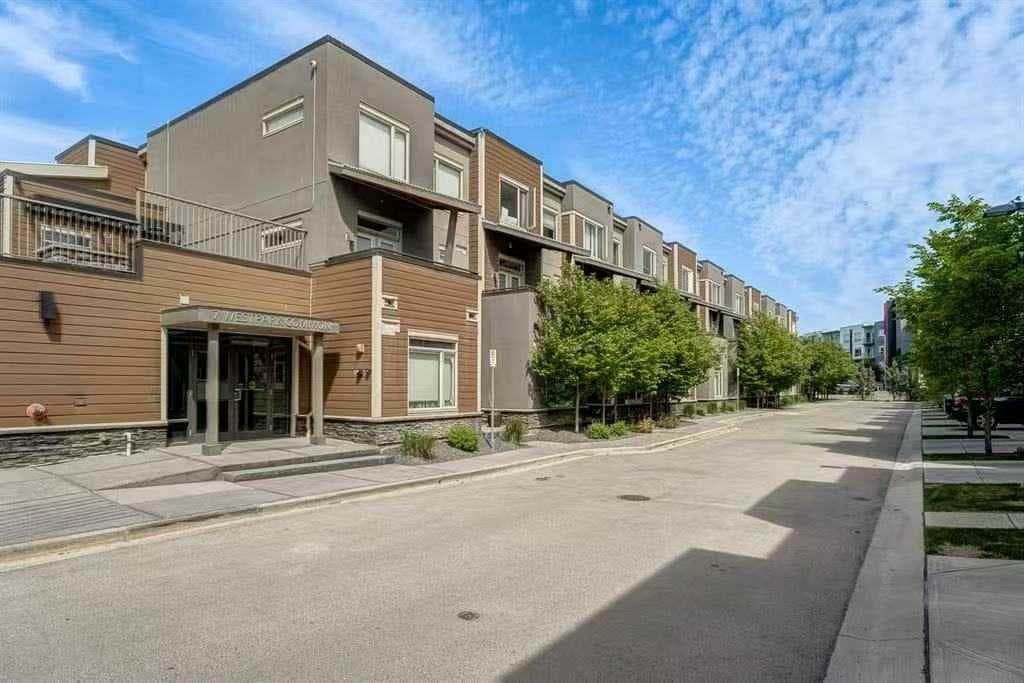 2-bed Apartment for sale at 216, 10 Westpark Link SW, Calgary