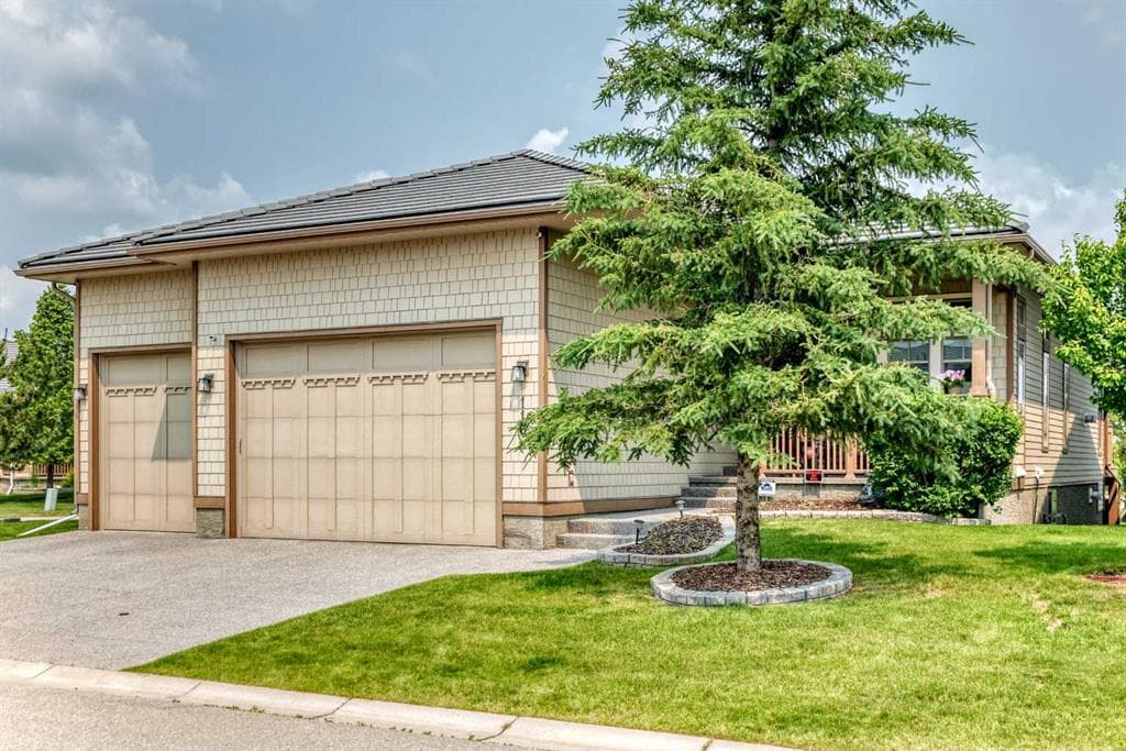 3-bed Detached for sale at 116 Bridle Estates Road SW, Calgary