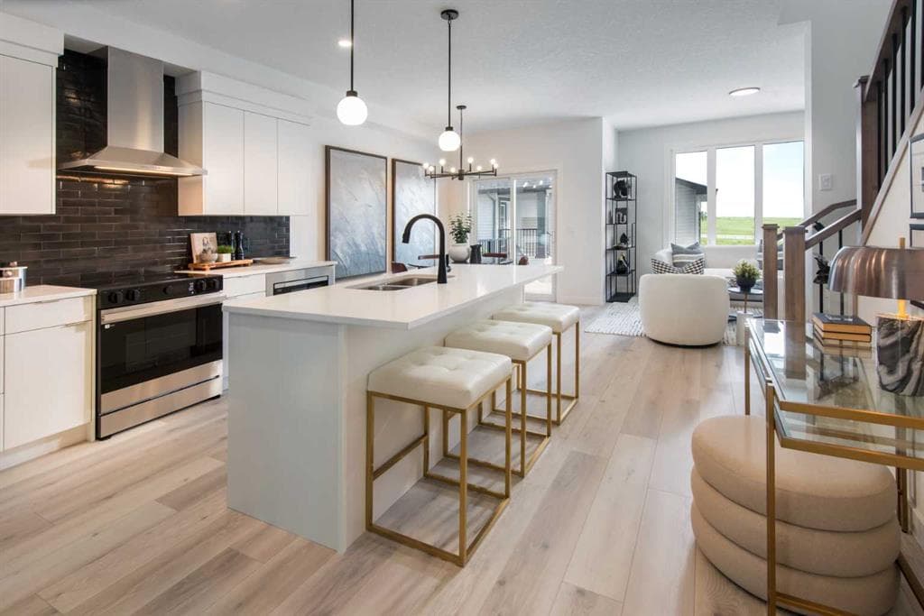 3-bed Semi-detached for sale at 61 Heritage Park, Cochrane