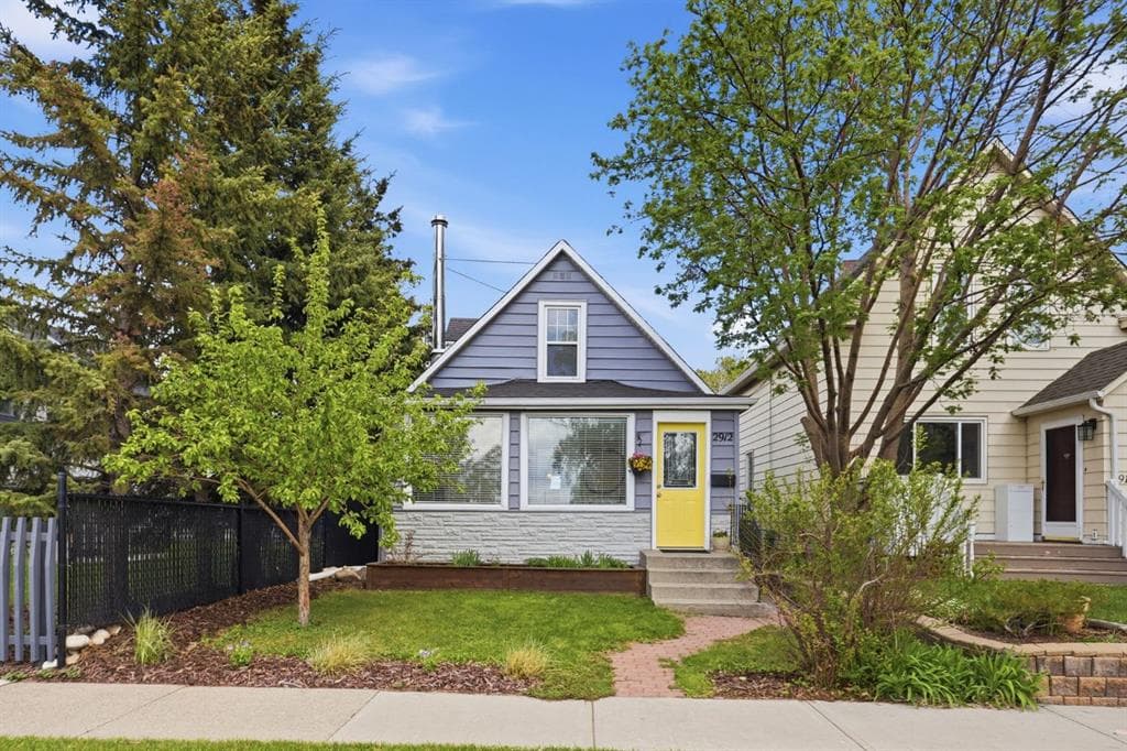 2-bed Detached for sale at 2912 17 Street SE, Calgary