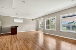 Thumbnail 38