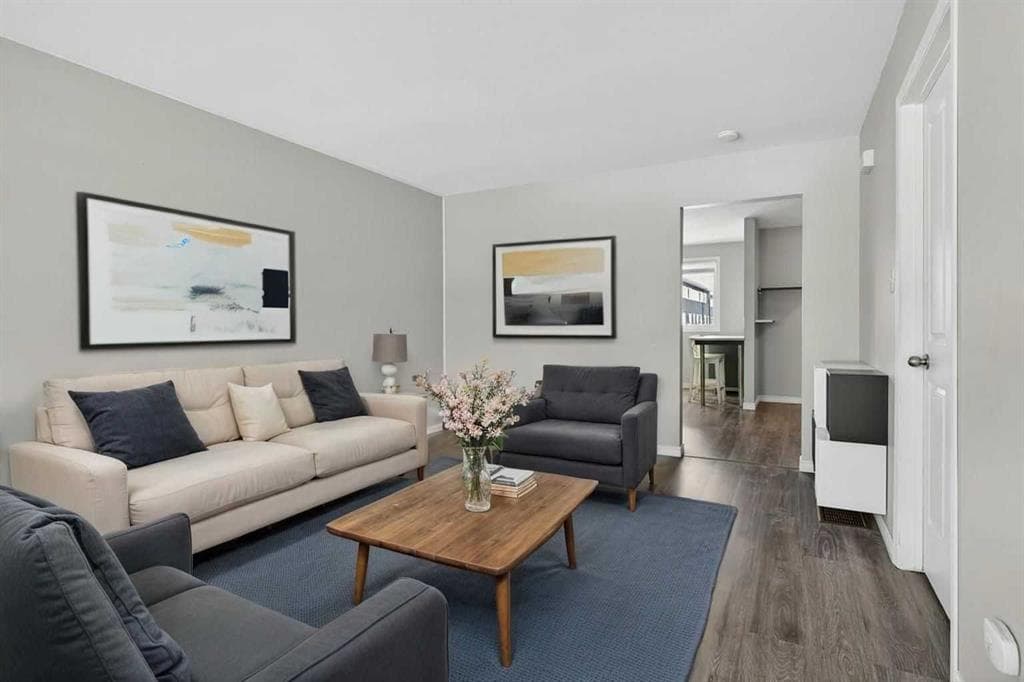 3-bed Townhouse for sale at 303, 2211 19 Street NE, Calgary