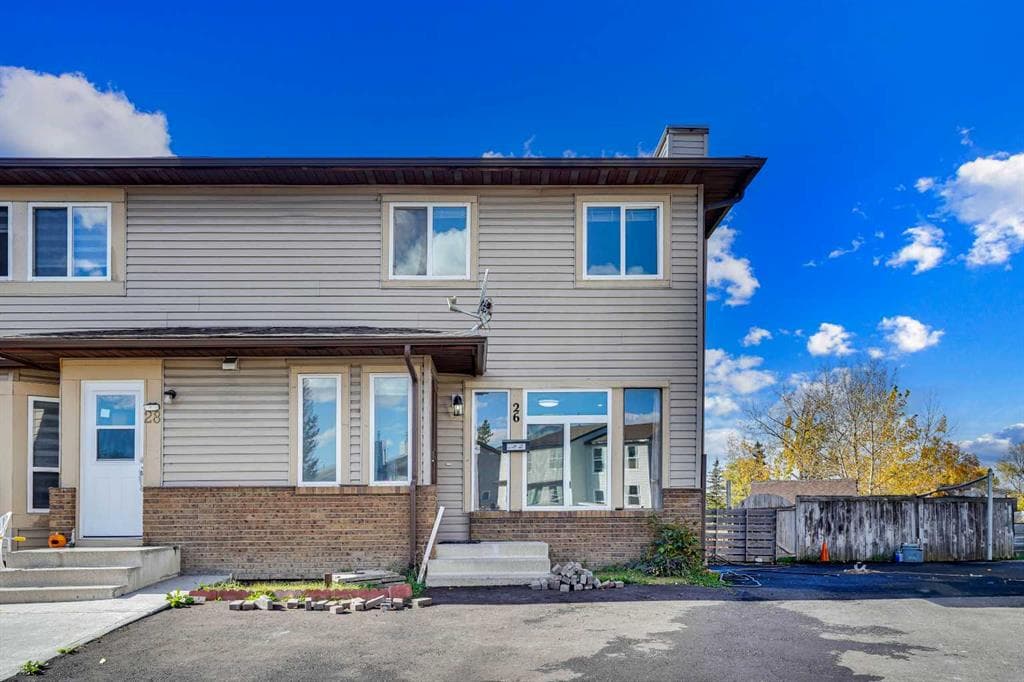 3-bed Semi-detached for sale at 26 Falmead Bay NE, Calgary
