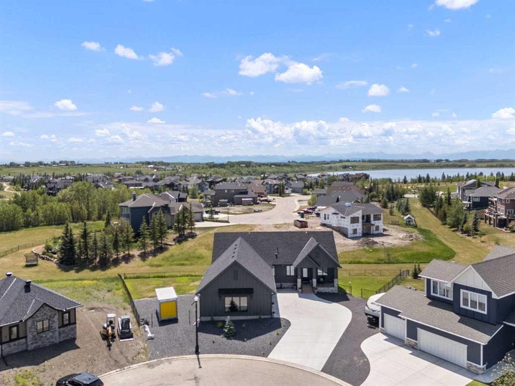 4-bed Detached for sale at 32 Monterra Landing, Cochrane Lake