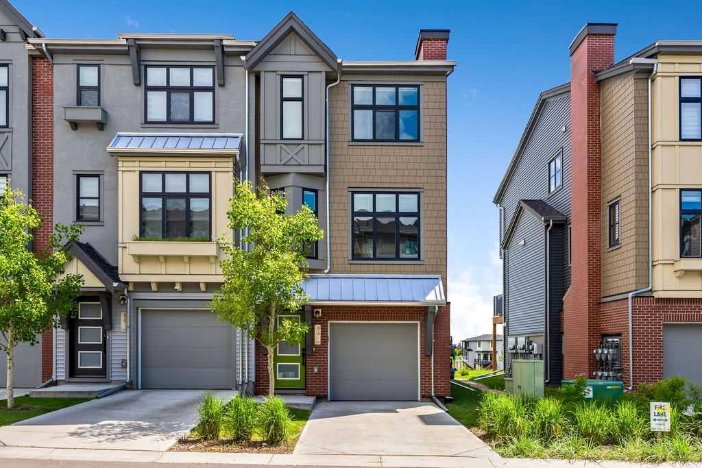 3-bed Townhouse for sale at 86 Spring Willow Close SW, Calgary