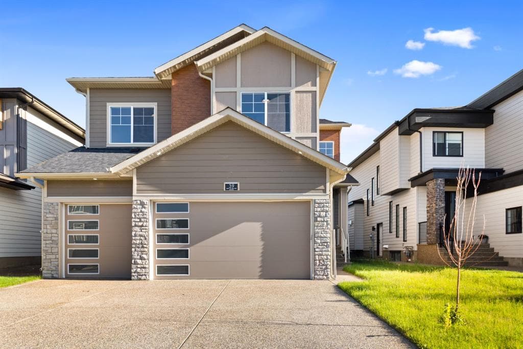 5-bed Detached for sale at 39 South Shore Road, Chestermere