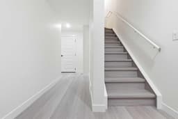 Thumbnail 40