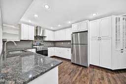 Thumbnail 12