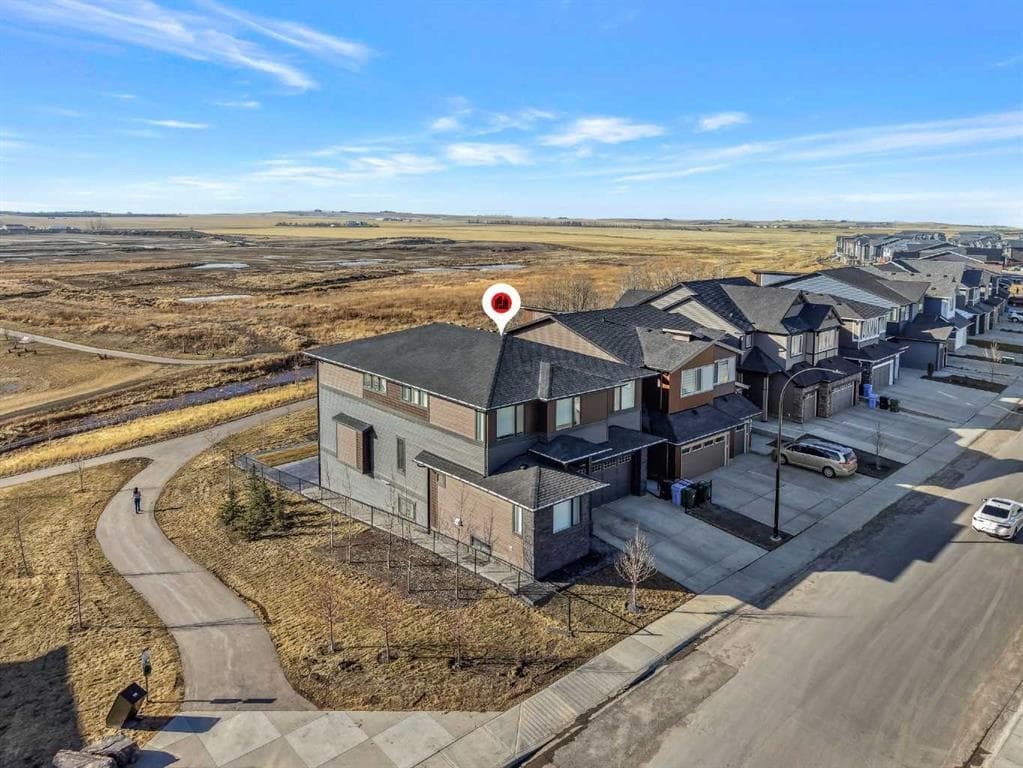 5-bed Detached for sale at 351 Lucas Way NW, Calgary