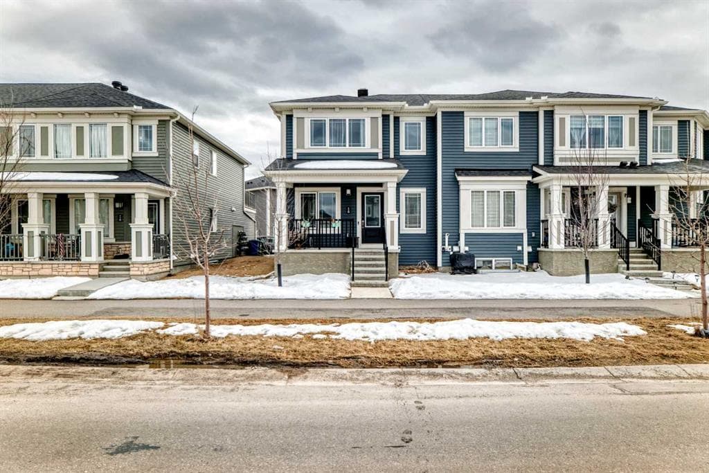 4-bed Townhouse for sale at 115 Cityscape Boulevard NE, Calgary