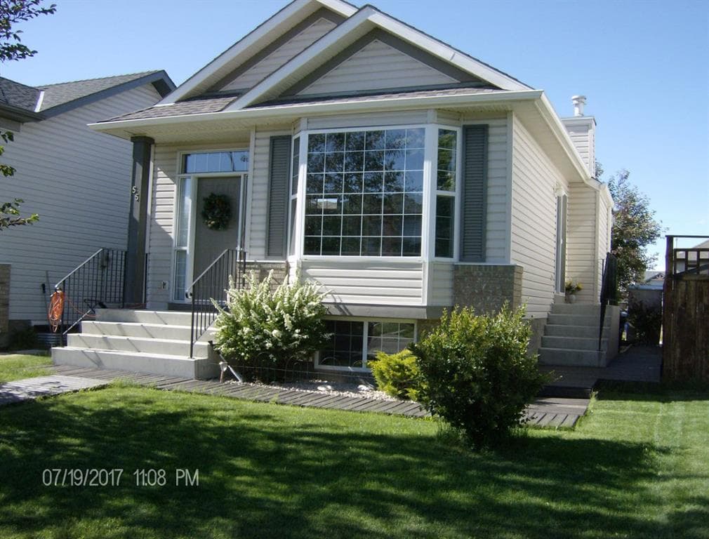 2-bed Detached for sale at 55 Eversyde Green SW, Calgary