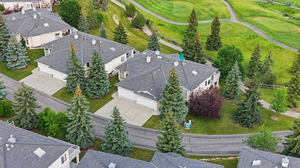2 Eagleview Way — photo 1
