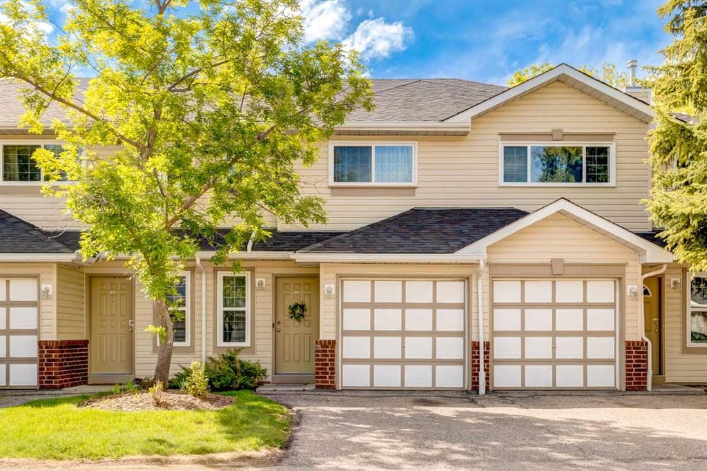 3-bed Townhouse for sale at 41 Harvest Glen Heights NE, Calgary