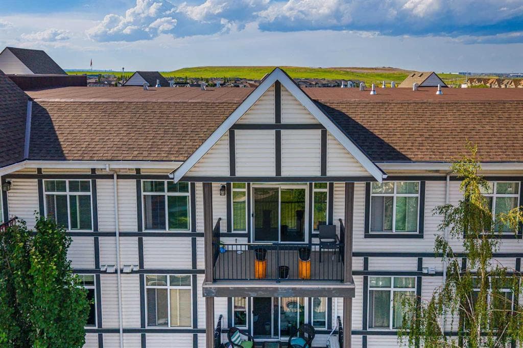 2-bed Apartment for sale at 402, 6603 New Brighton Avenue SE, Calgary