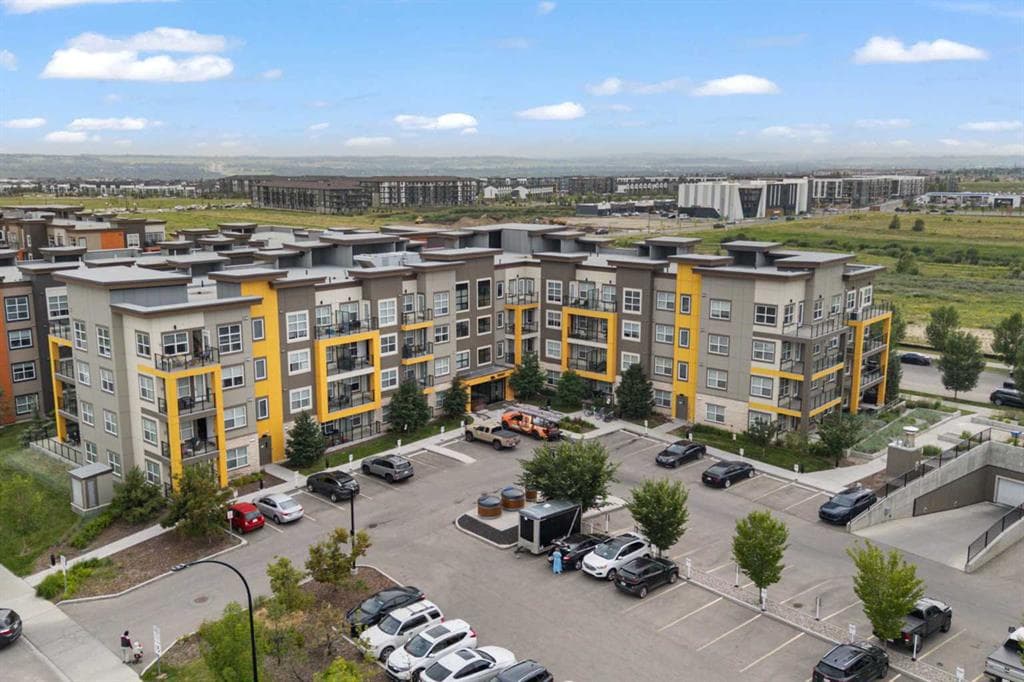 1-bed Apartment for sale at 216, 19661 40 Street SE, Calgary