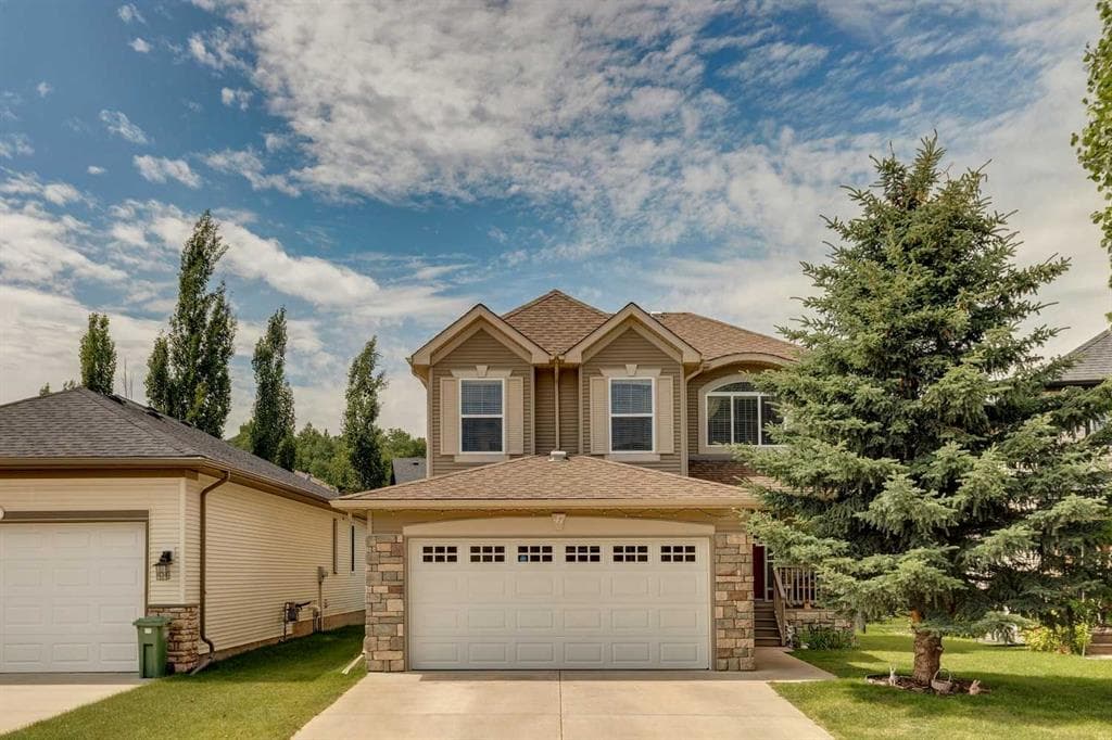 4-bed Detached for sale at 47 Sheep River Cove, Okotoks