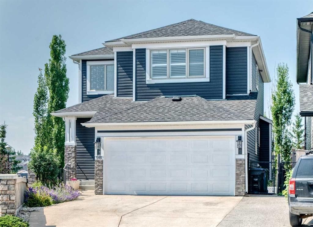 4-bed Detached for sale at 98 Panamount Villas NW, Calgary