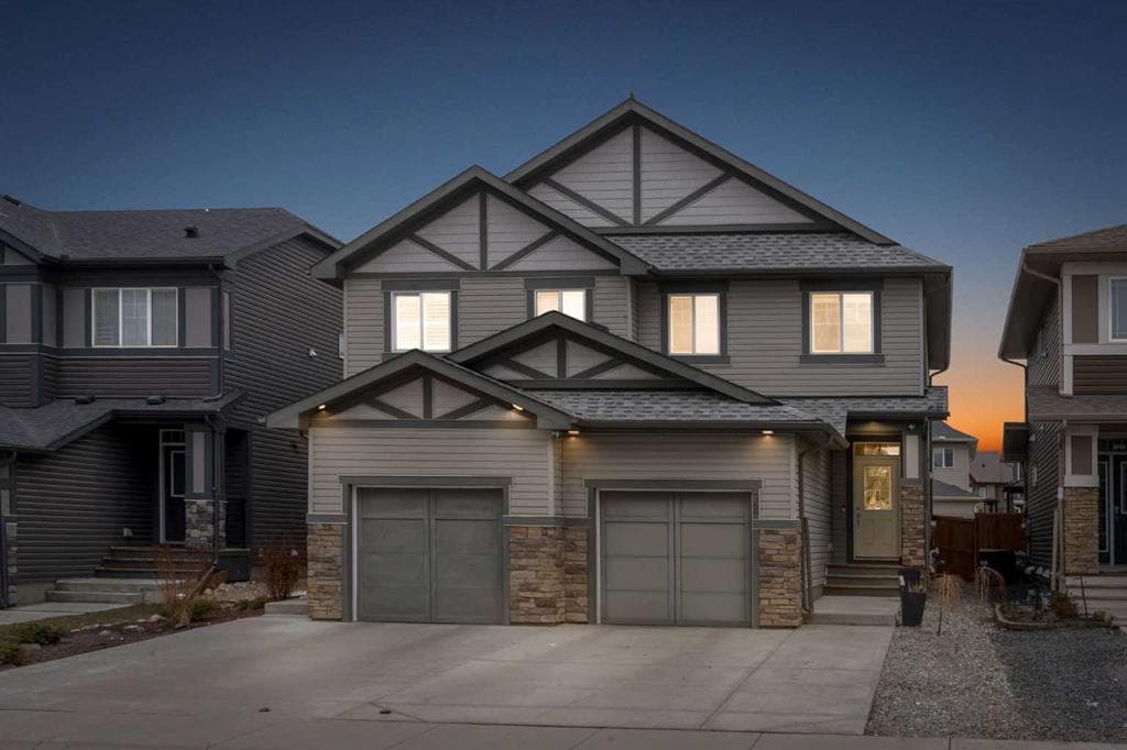 3-bed Semi-detached for sale at 92 Legacy Glen Street SE, Calgary