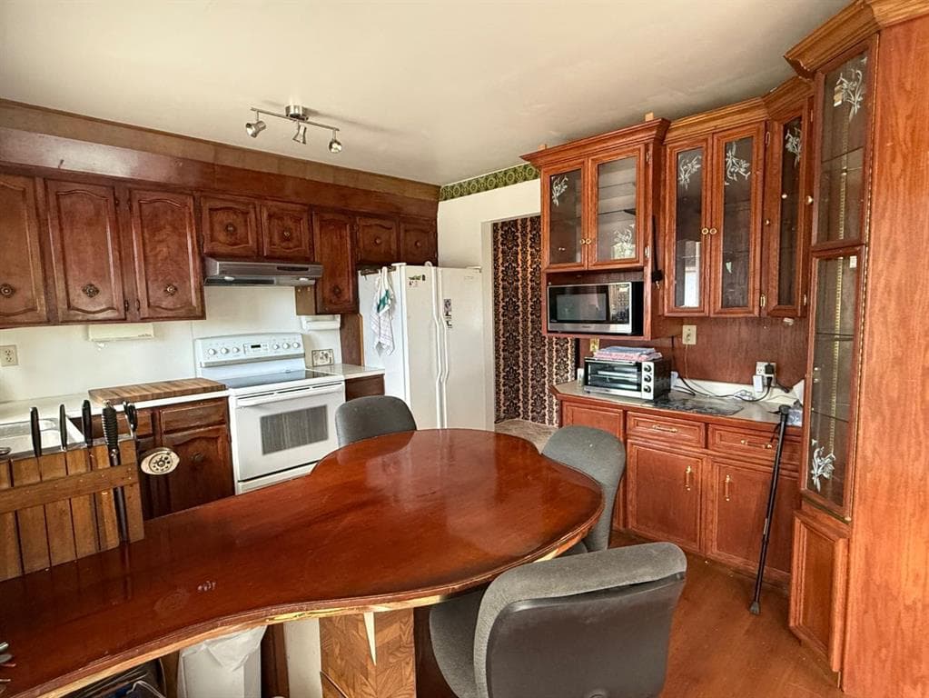 3-bed Detached for sale at 6803 Dalmeny Gate NW, Calgary