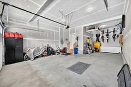 Thumbnail 38