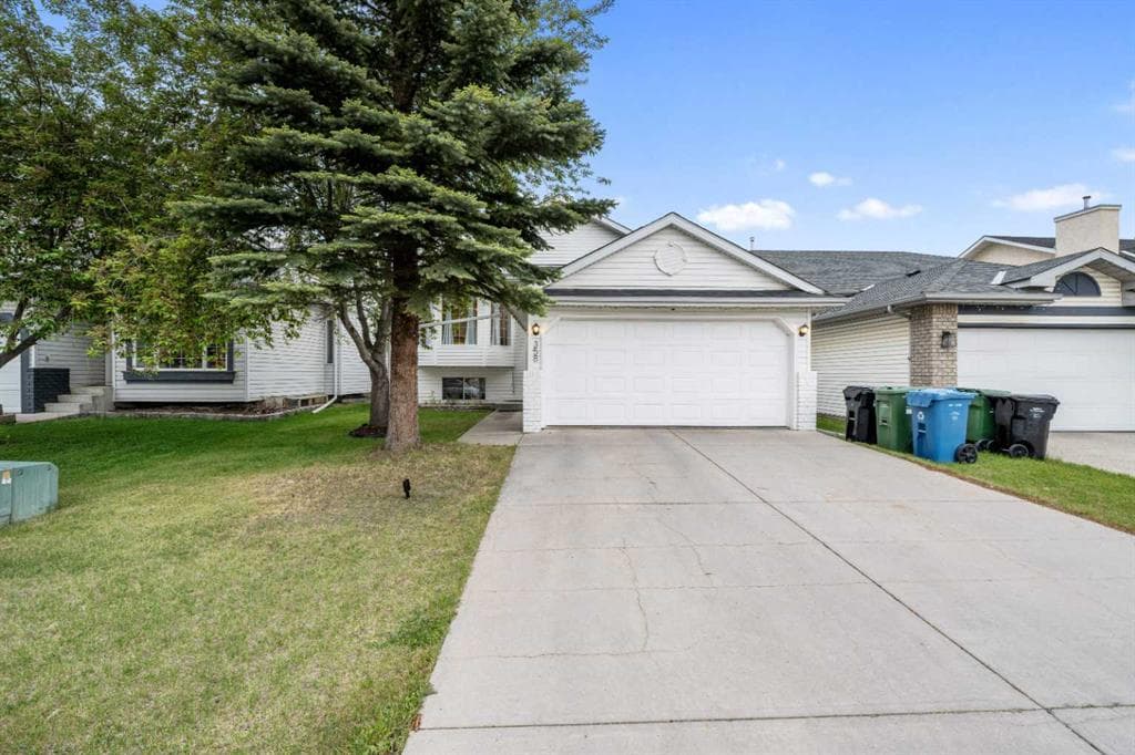 358 Hawkstone Drive NW — photo 1