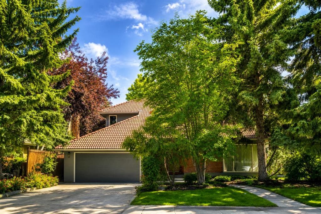 4-bed Detached for sale at 521 30 Avenue SW, Calgary