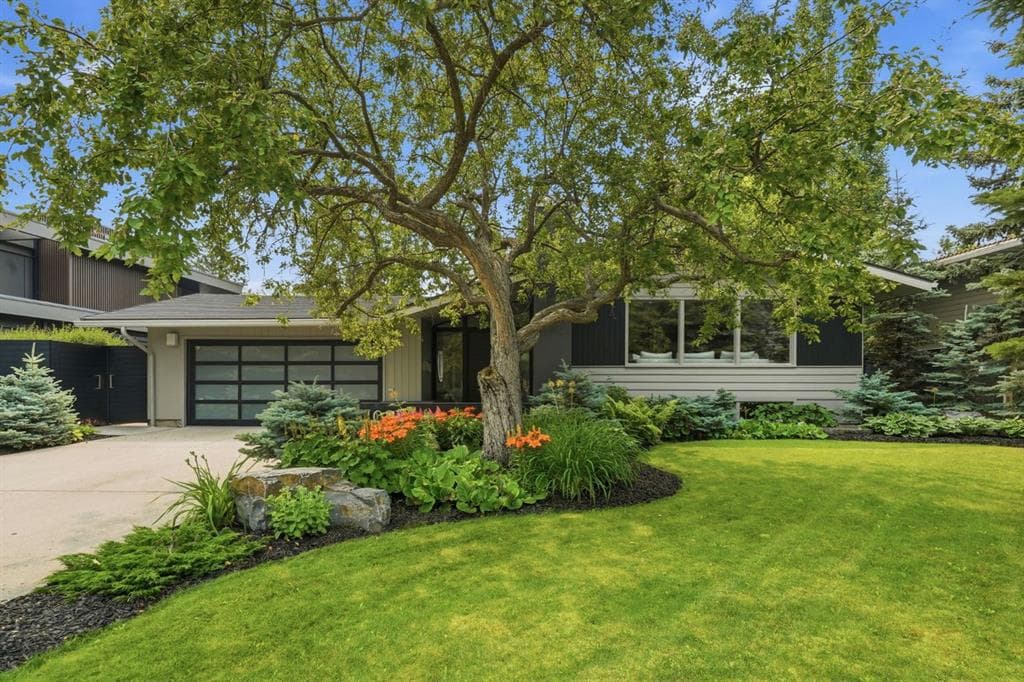 1021 Bel-Aire Drive SW — photo 1