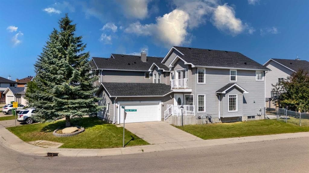 4-bed Detached for sale at 28 Coral Reef Link NE, Calgary