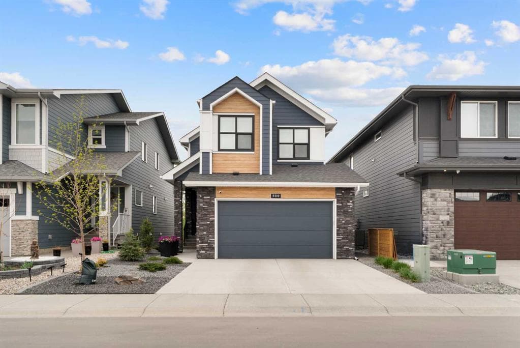 5-bed Detached for sale at 500 Cranbrook Gardens SE, Calgary