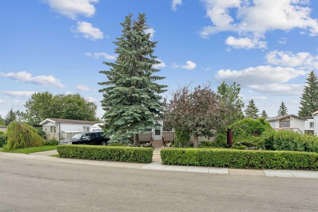 165 Spring Dale Circle SE — photo 1