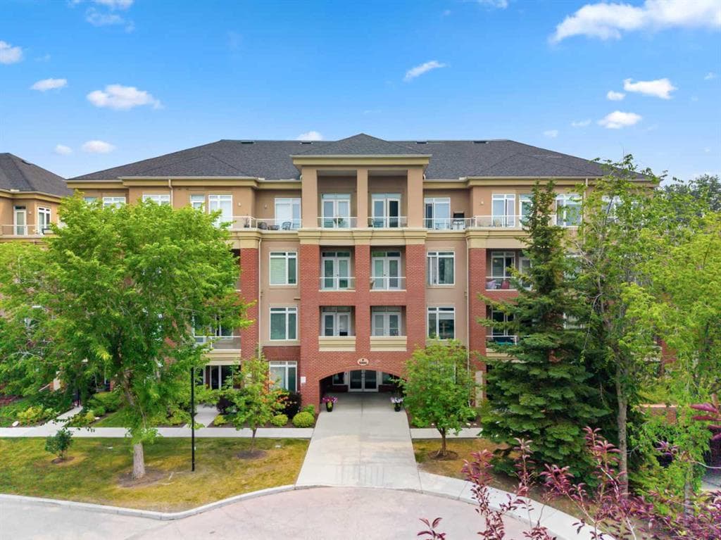 2-bed Apartment for sale at 5208, 14 Hemlock Crescent SW, Calgary