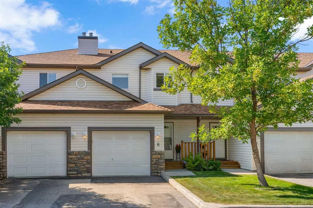 2-bed Townhouse for sale at 6, 156 Canoe Drive SW, Airdrie