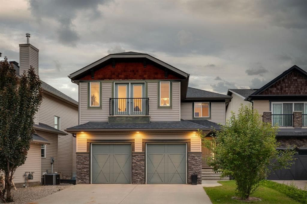 3-bed Detached for sale at 40 Val Gardena Court SW, Calgary
