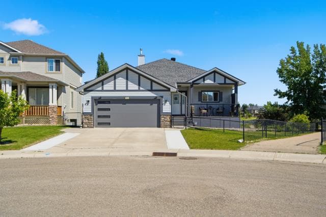 4-bed Detached for sale at 124 West Creek Glen, Chestermere