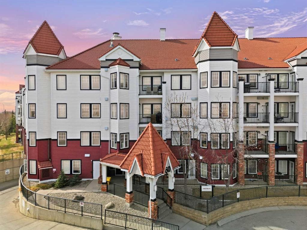 1-bed Apartment for sale at 317, 60 Royal Oak Plaza NW, Calgary