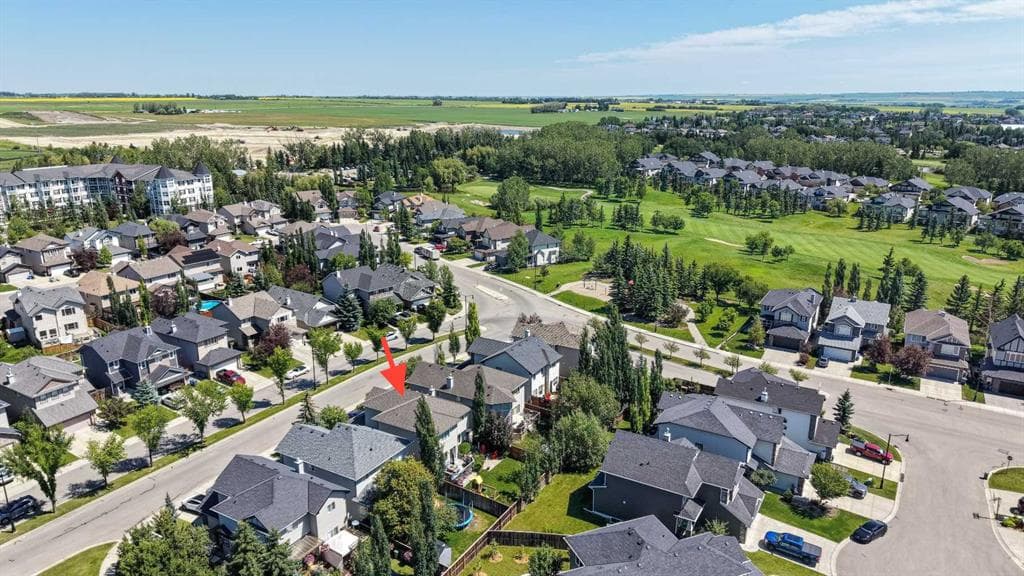 4-bed Detached for sale at 7 Crystal Green, Okotoks