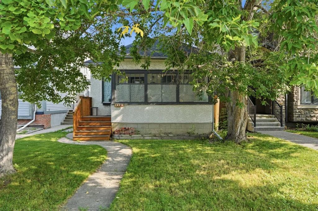 2-bed Detached for sale at 1420 18 Avenue NW, Calgary