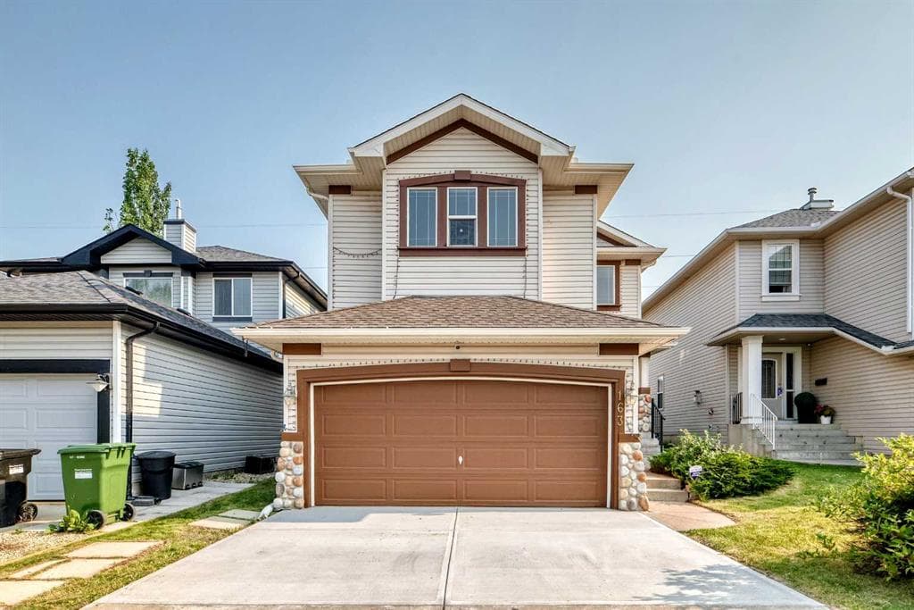 163 Valley Crest Close NW — photo 1