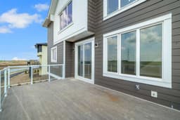 Thumbnail 38