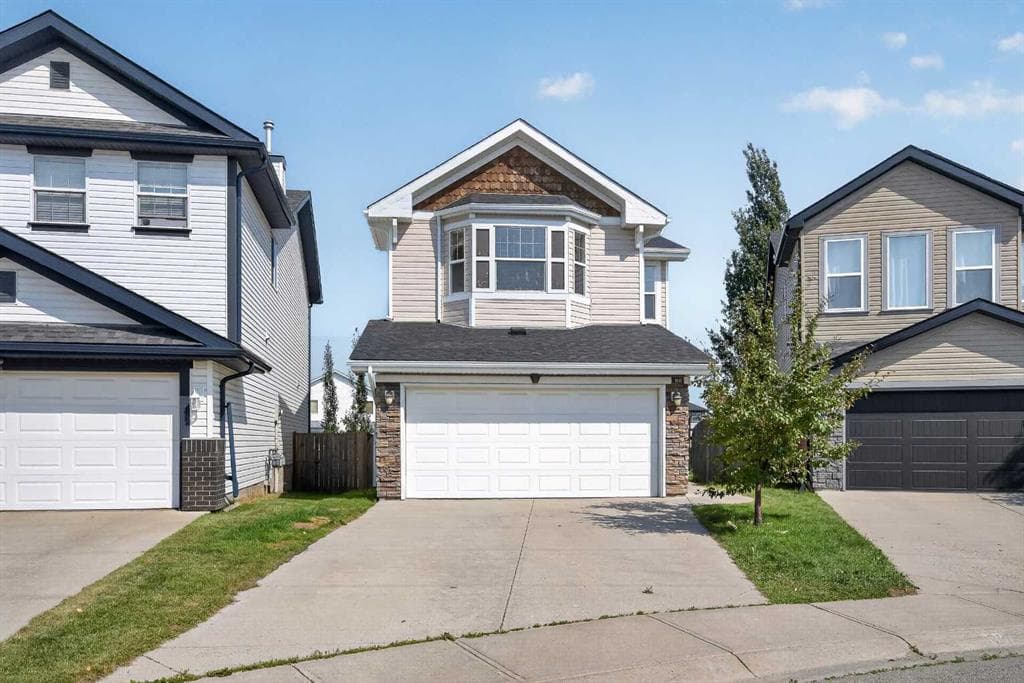 168 Covepark Rise NE — photo 1