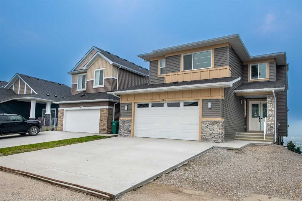 4-bed Detached for sale at 495 Rivercrest View, Cochrane