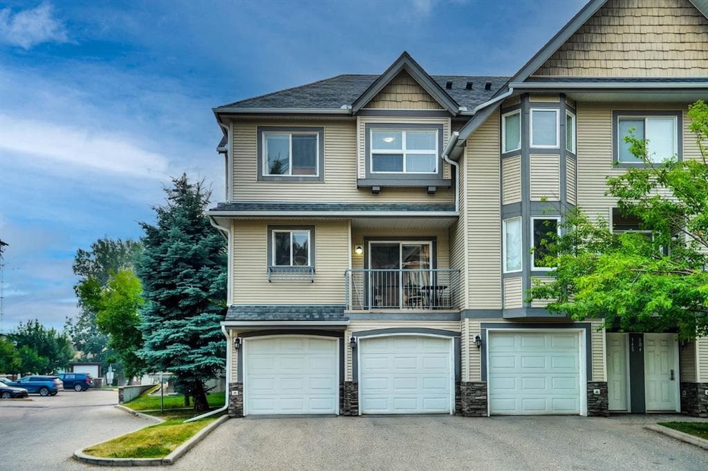 199 Cedarwood Lane SW — photo 1