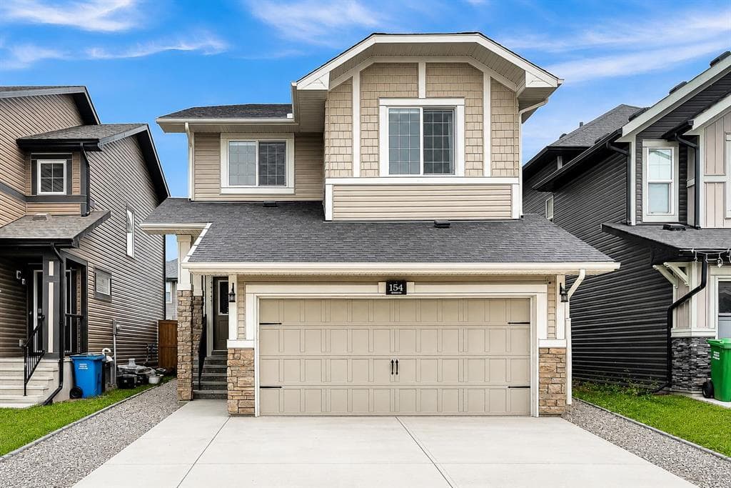 4-bed Detached for sale at 154 Buckskin Way, Cochrane