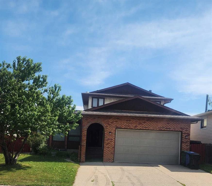 3-bed Detached for sale at 39 Whiteram Close NE, Calgary
