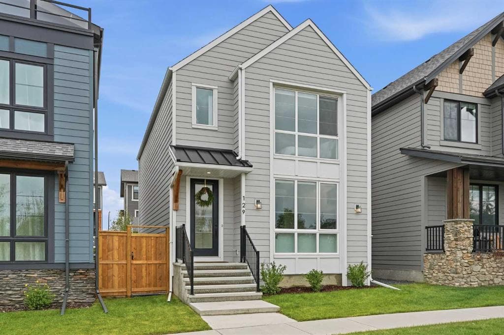 4-bed Detached for sale at 129 Treeline Avenue SW, Calgary