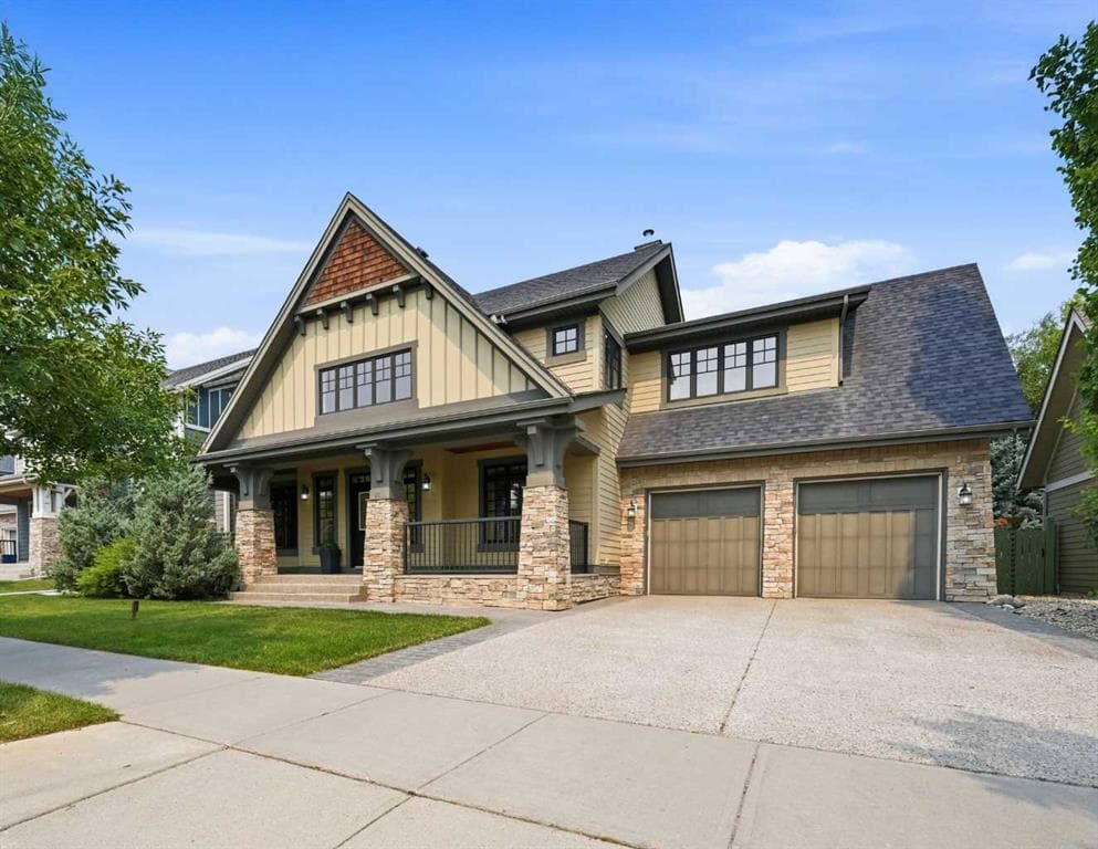 4-bed Detached for sale at 8216 9 Avenue SW, Calgary
