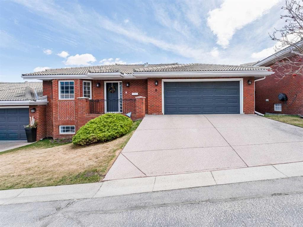 3-bed Semi-detached for sale at 8 Prominence Path SW, Calgary