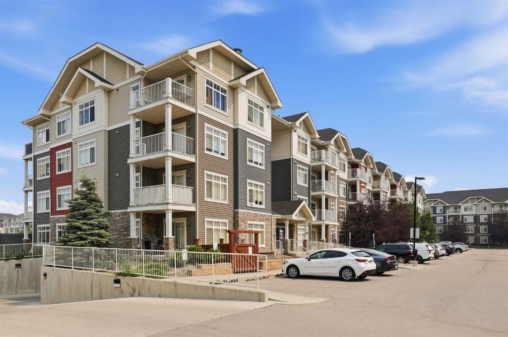 4304, 155 Skyview Ranch Way NE — photo 1