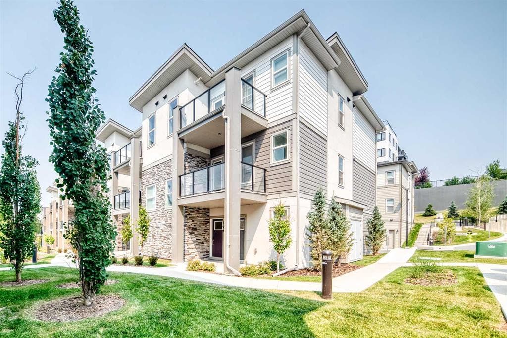 2-bed Townhouse for sale at 129, 2117 81 Street SW, Calgary