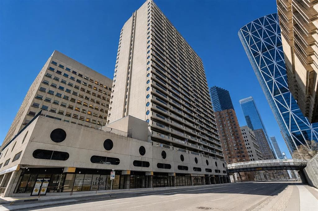 1-bed Apartment for sale at 2712, 221 6 Avenue SE, Calgary